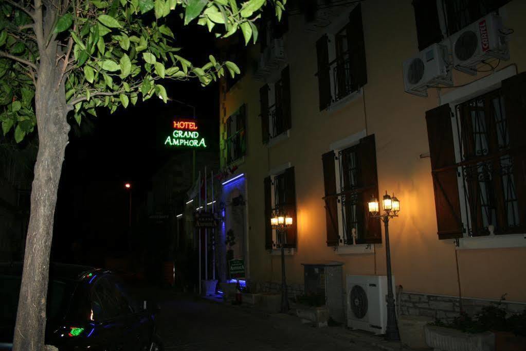 Hotel Amphora Foca Exteriér fotografie